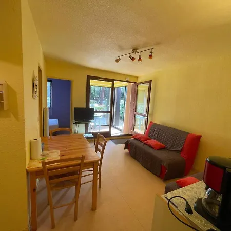 Apartamento Appartement Saint-Georges-De-Didonne, 2 Pieces, 2 Personnes - Fr-1-550-5 Saint-Georges-de-Didonne