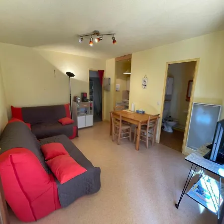 Apartamento Appartement Saint-Georges-De-Didonne, 2 Pieces, 2 Personnes - Fr-1-550-5